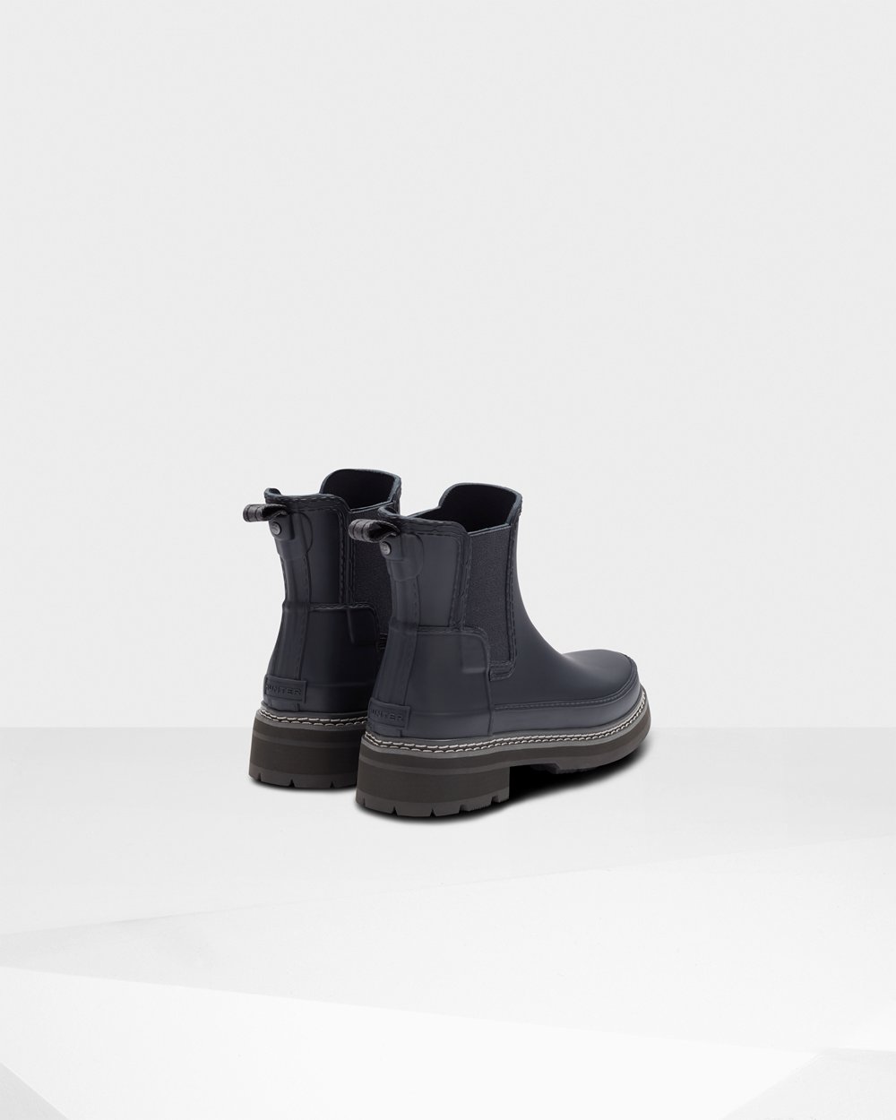 Womens Chelsea Boots - Hunter Refined Stitch Detail (23IYOBNWV) - Navy